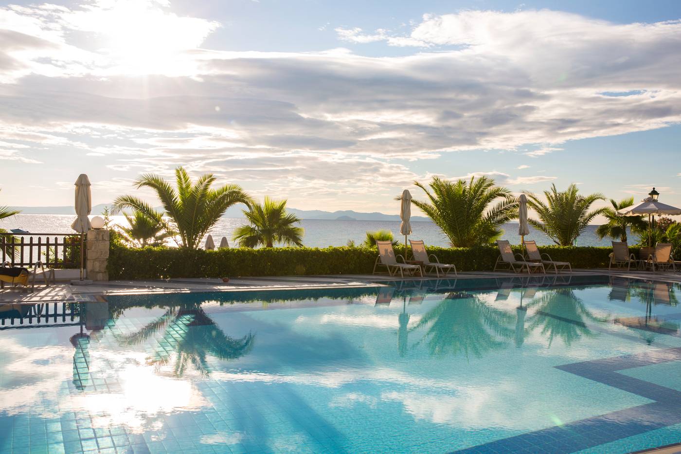 Aegean-Melathron-Thalasso-Spa-Hotel-Pool-17