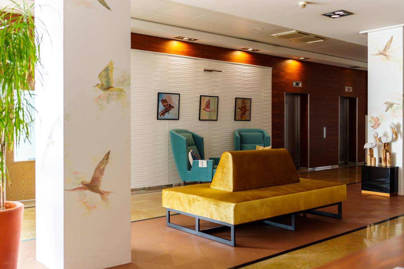 Arche-Hotel-Pulawska-Residence-Lobby-4