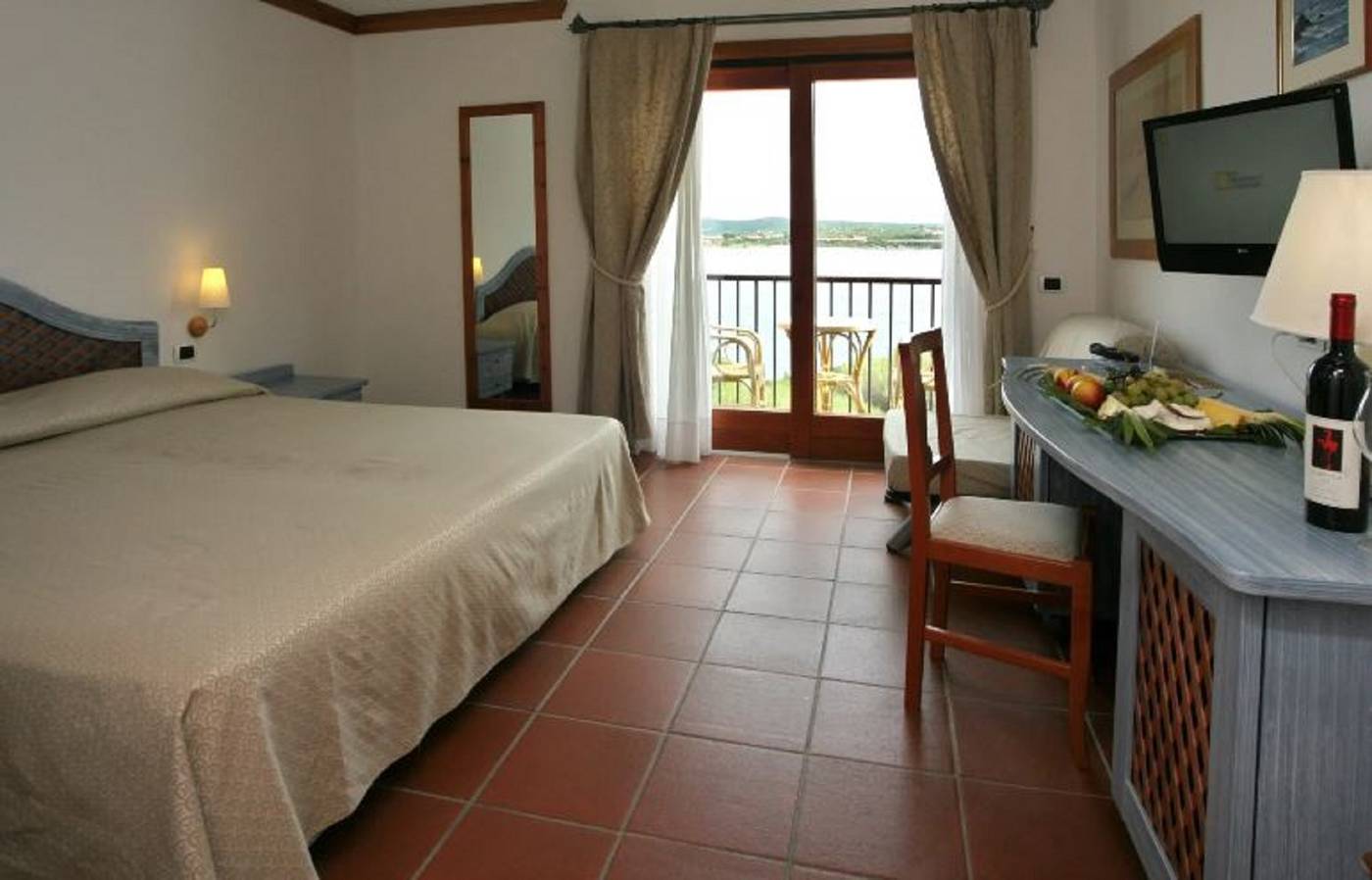 Hotel-Palumbalza-Porto-Rotondo-Room-9