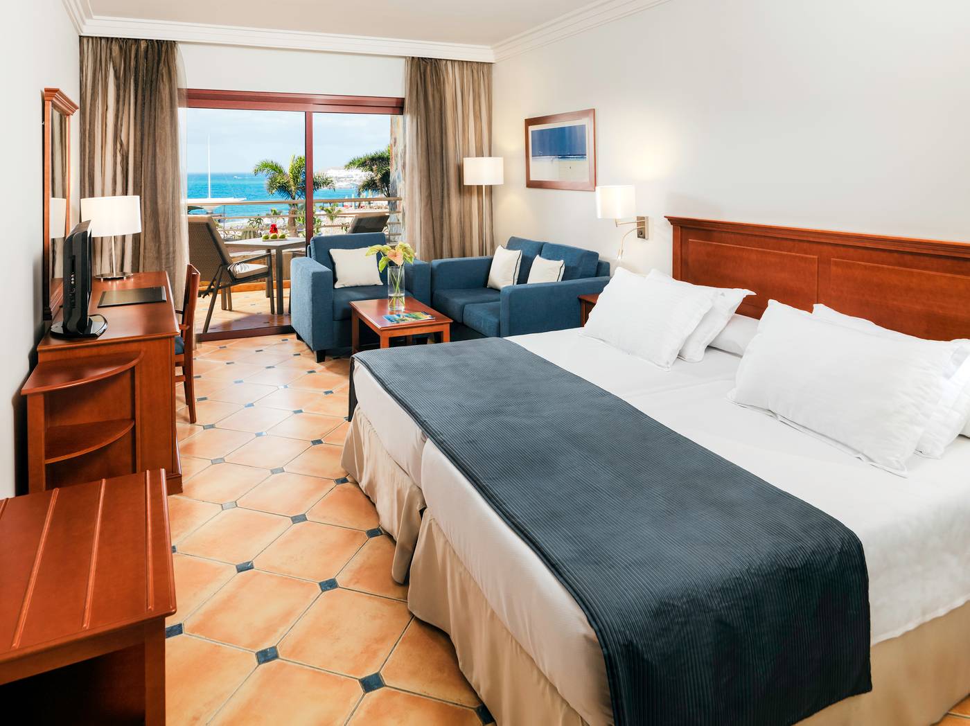 H10-Playa-Meloneras-Palace-Room-27