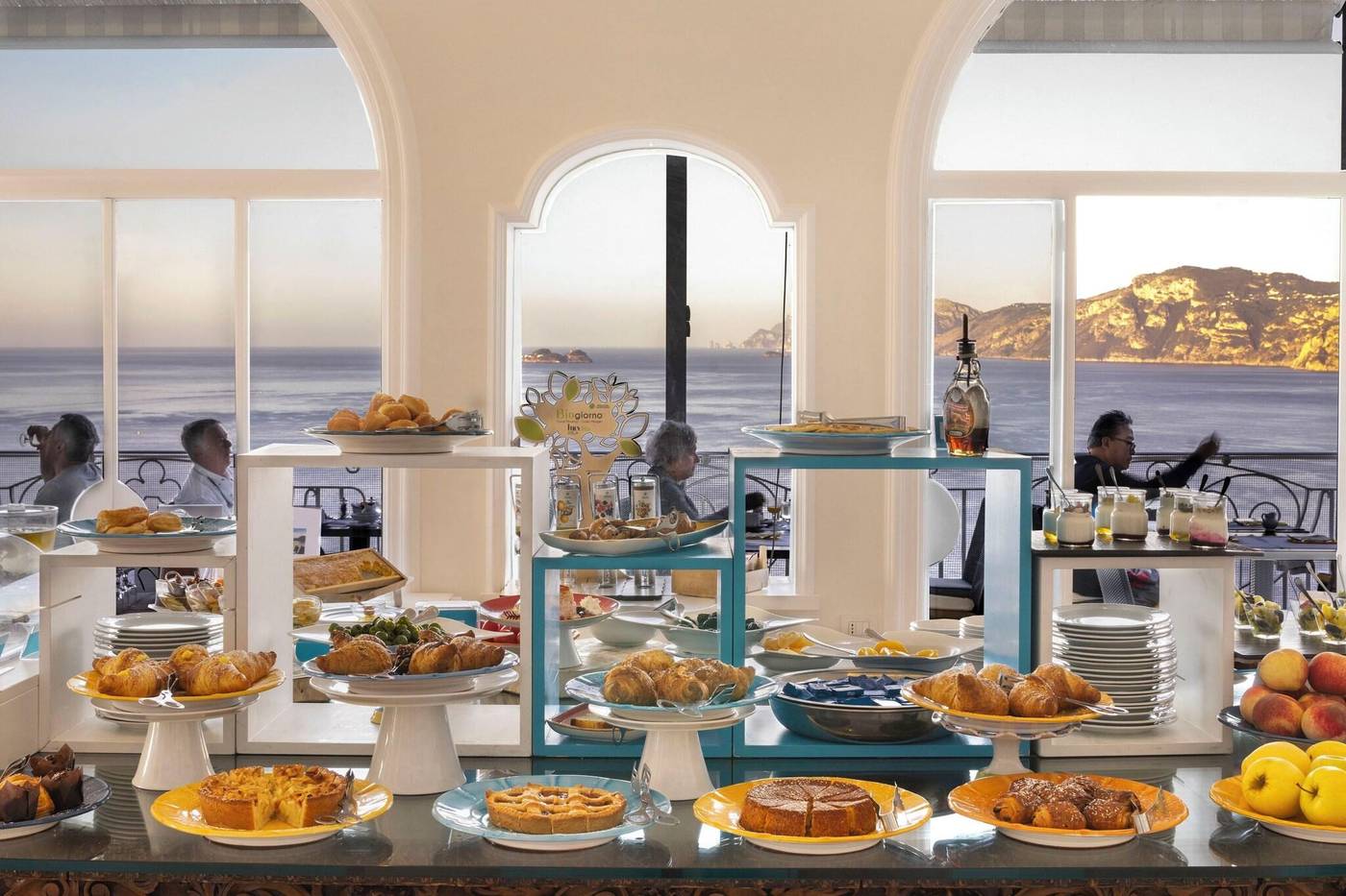 Tramonto-D-oro-Restaurant-49