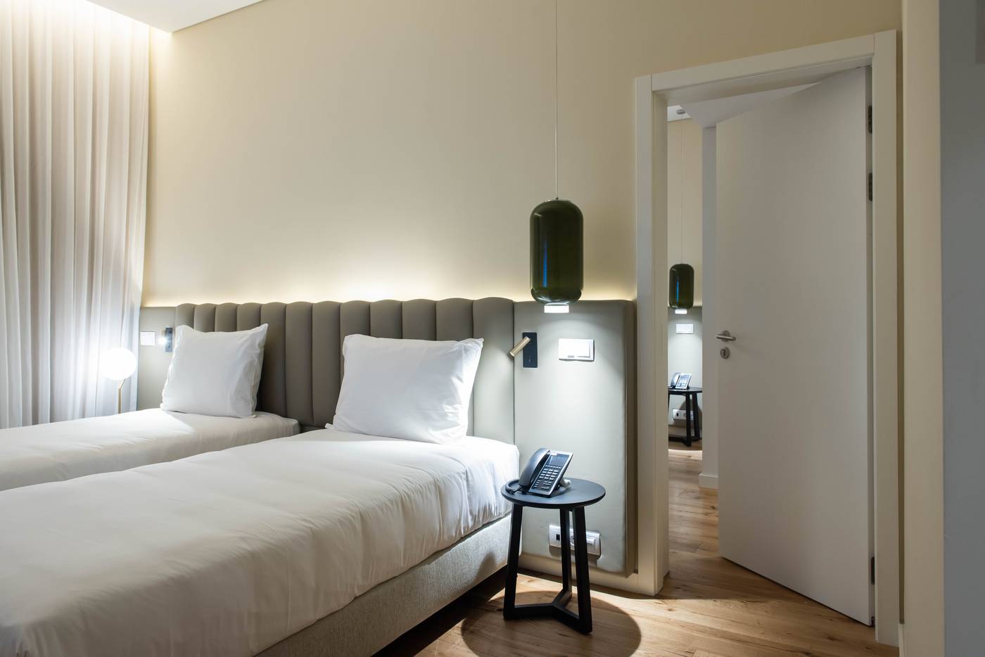 Sines-Sea-View-Business-and-Leisure-Hotel-Room-9