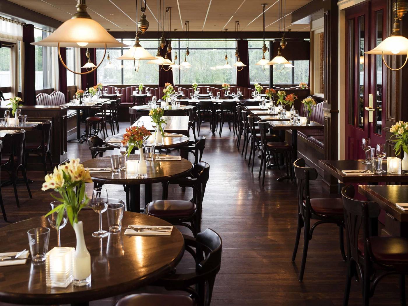 ibis-Schiphol-Amsterdam-Airport-Restaurant-49