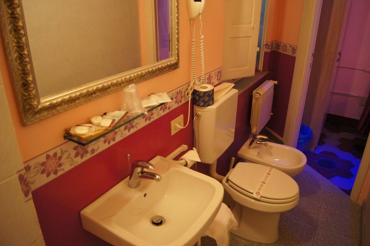 B---B-La-Mimosa-Room-54