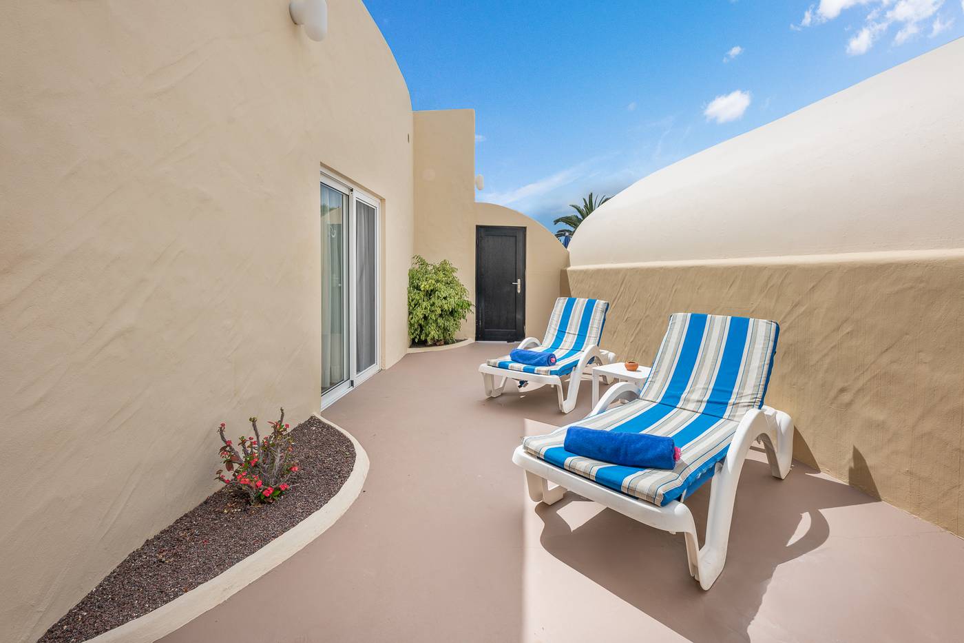 Risco-del-Gato-Suites-LIVVO-Senses-Collection-Room-77