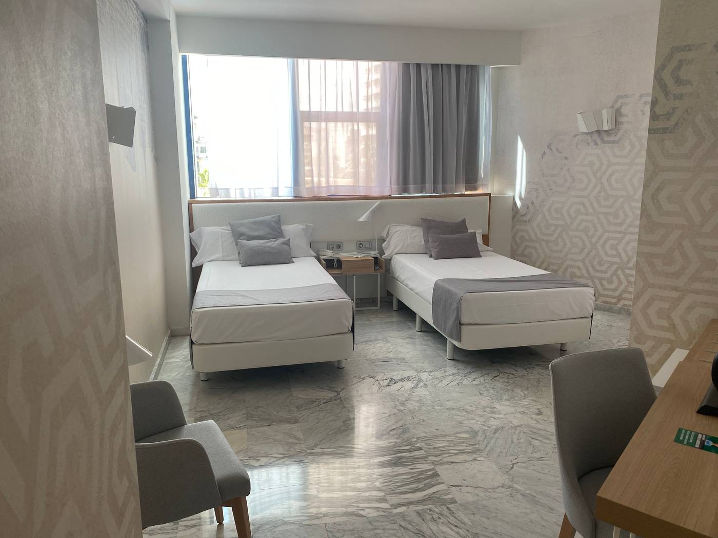 Madeira-Centro-Room-27