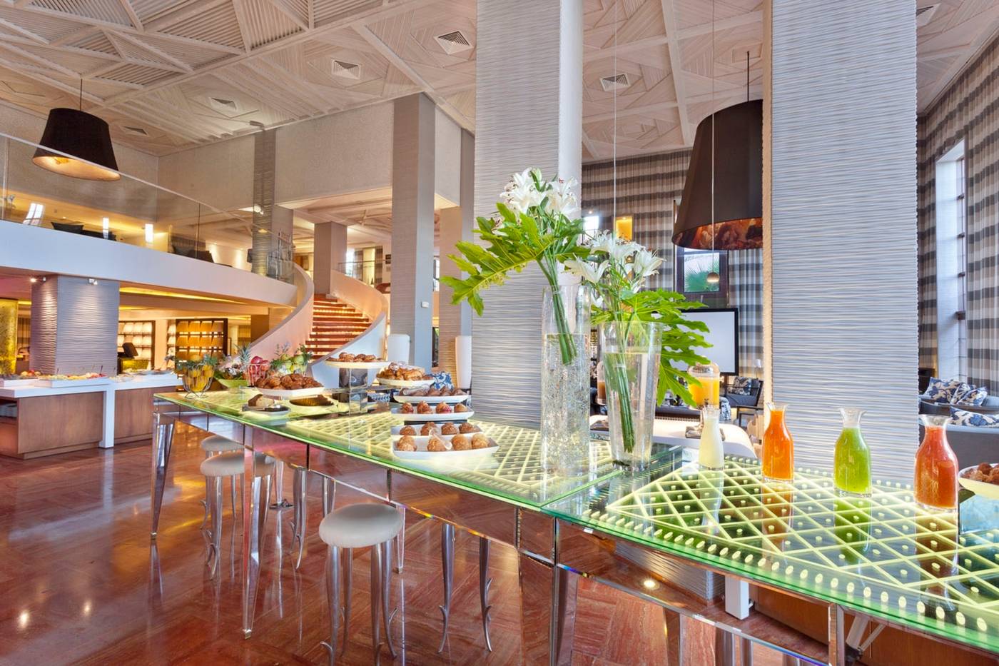 Hotel-Du-Golf-Lobby-21