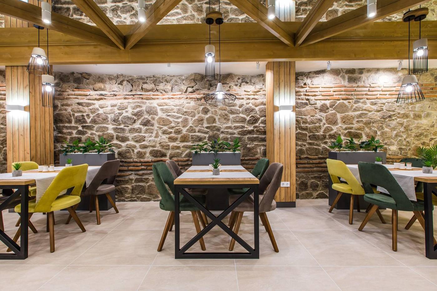 Hillhouse-Plovdiv-Restaurant-9