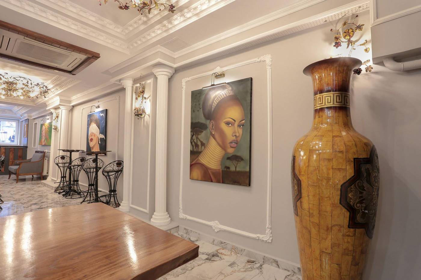 Arach-Hotels-Harbiye-Lobby-8