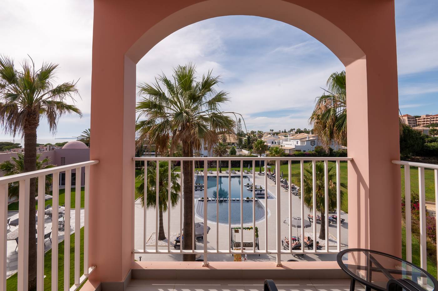 Vila-Gale-Praia-Room-9