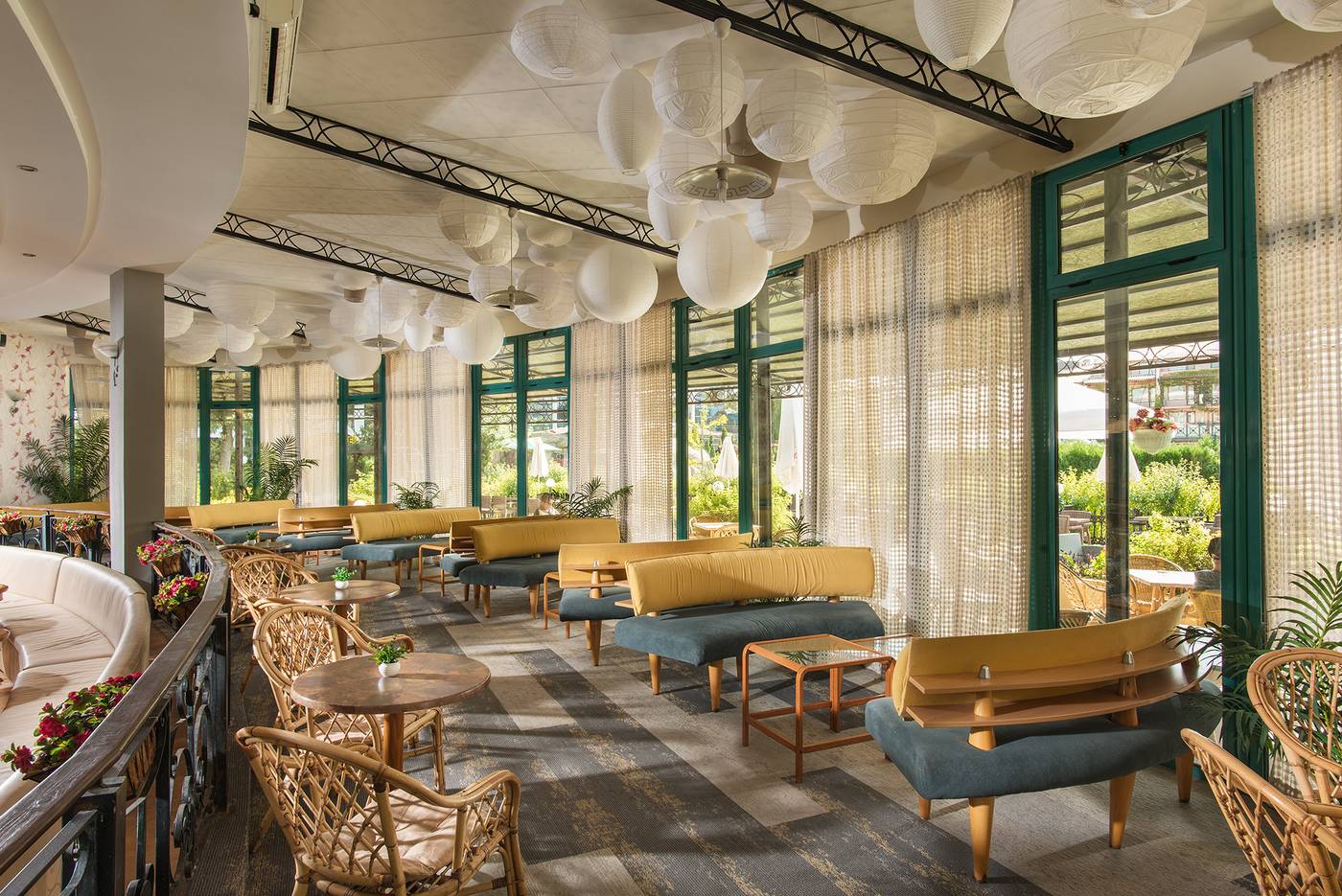 DAS-Club-Hotel-Sunny-Beach-Bar-32