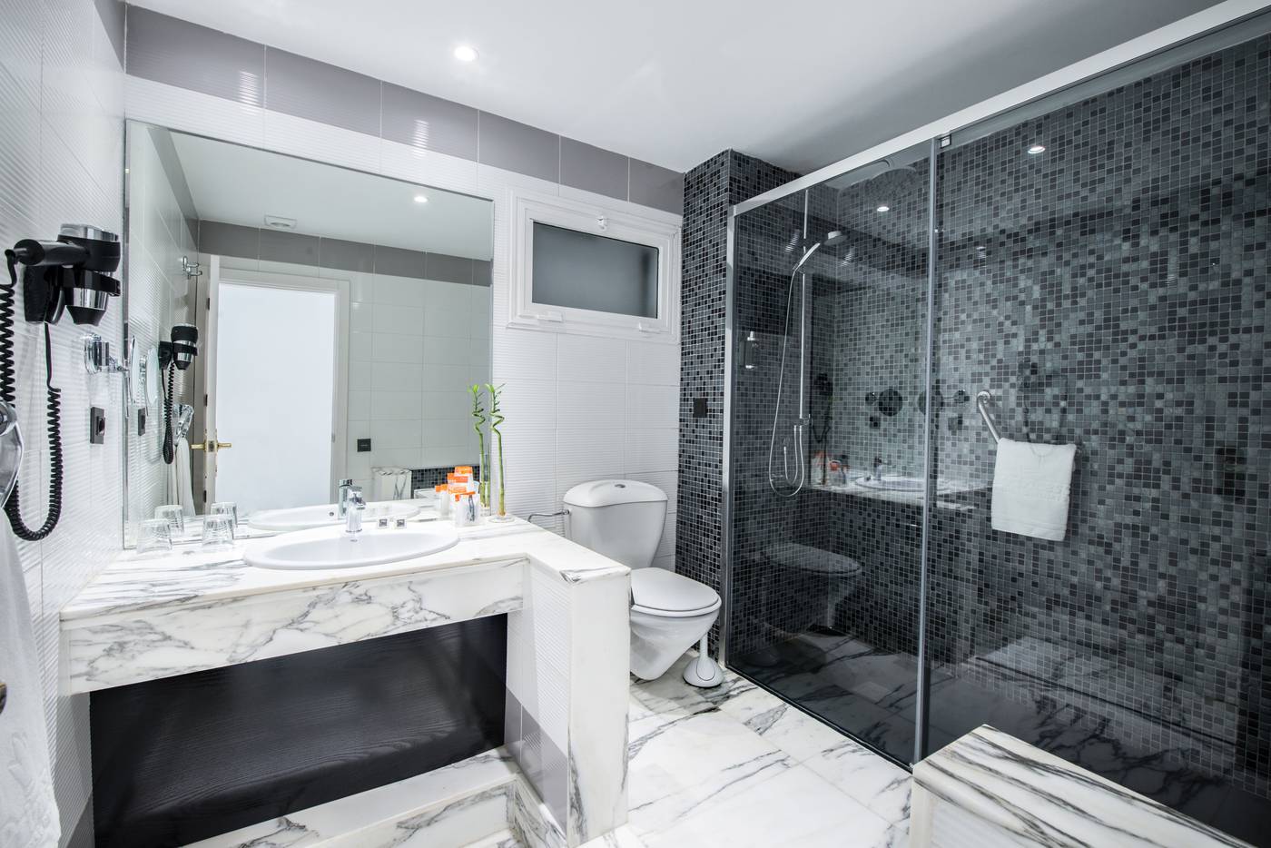 TUI-BLUE-Suite-Princess--Adults-Only--Room-29