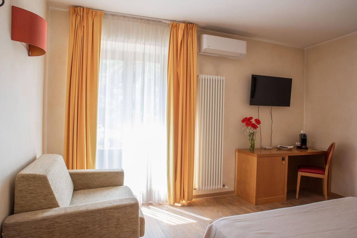 Hotel-99-Cannelle-Room-16