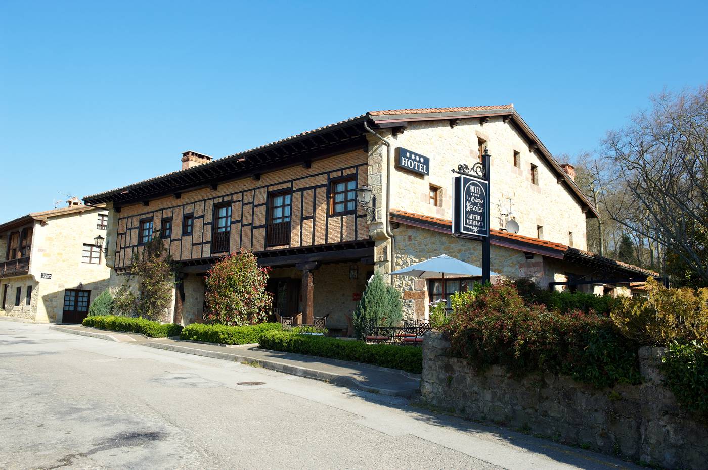 Hotel La Casona Del Revolgo-Spain-SANTILLANA DEL MAR CERCA DE SANTANDER-General view-1