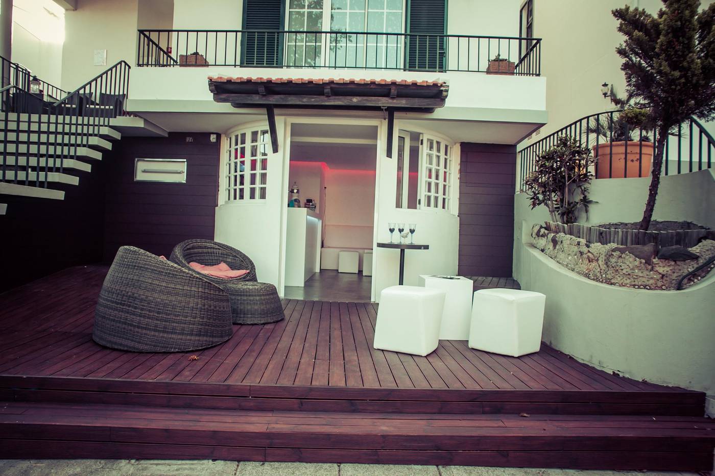 The-Flame-Tree-Madeira-Bar-11