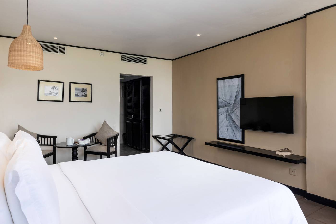 EKHO-Surf-Bentota-Room-25