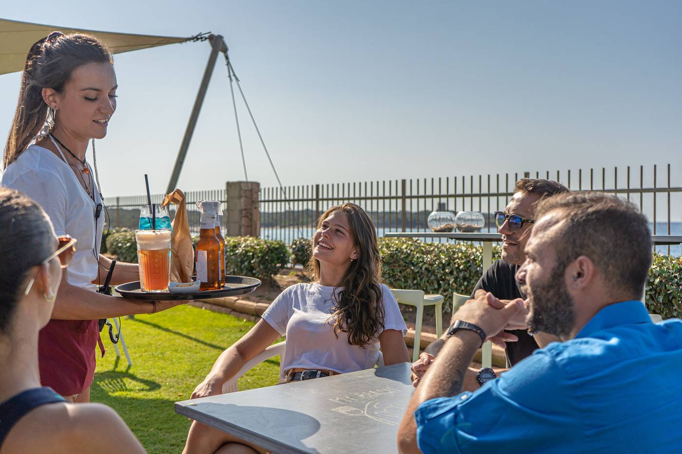 Camping-Baia-Blu-La-Tortuga-Bar-15