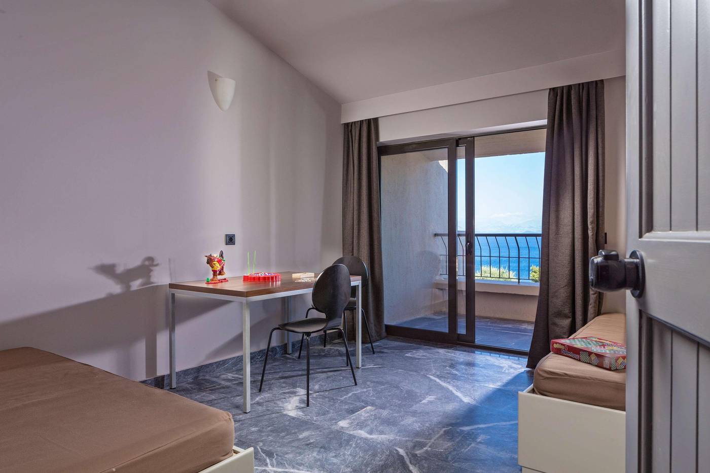 Aeolos-Beach-Resort-Room-37