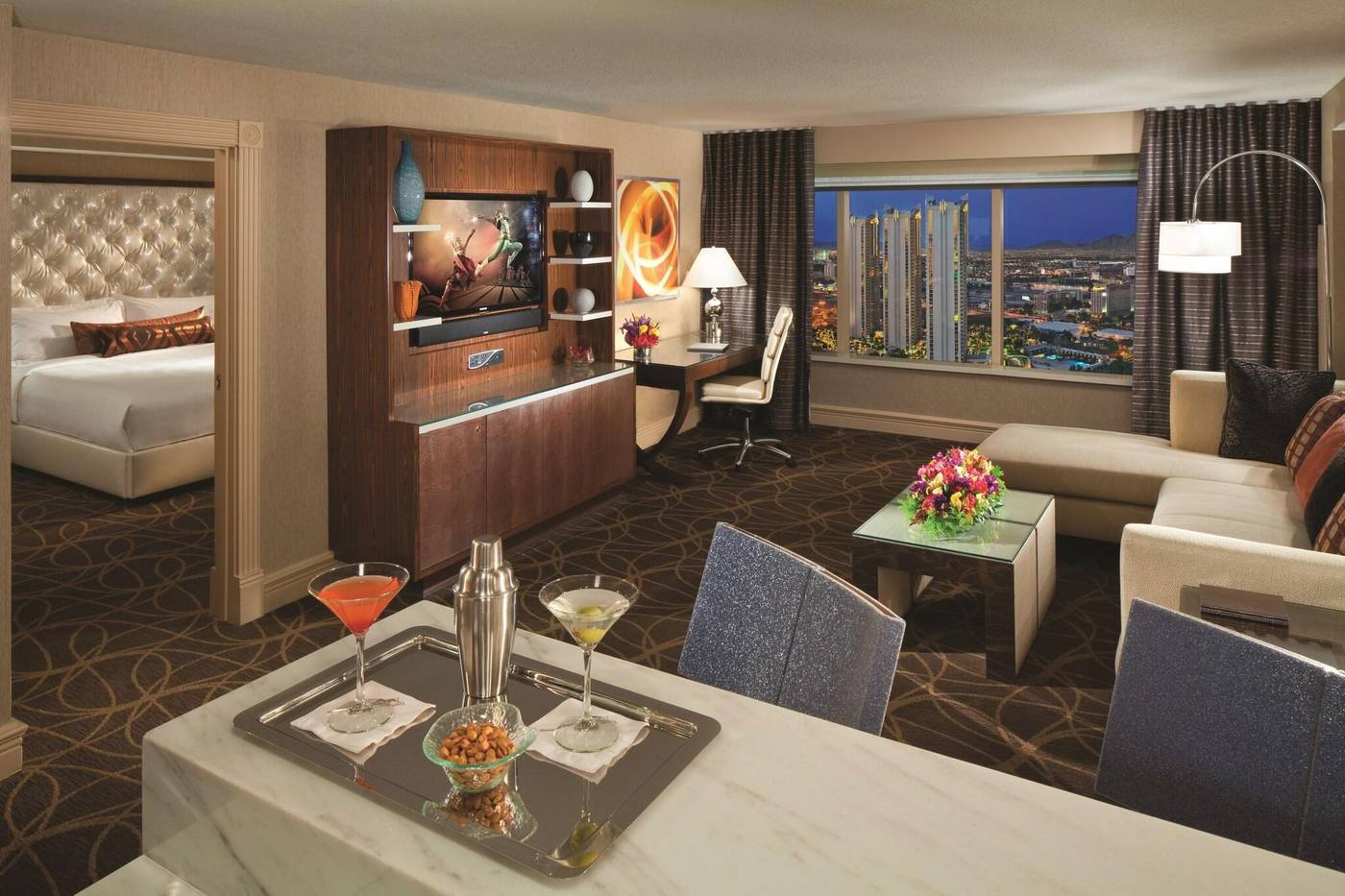 MGM-Grand-Hotel---Casino-Room-42