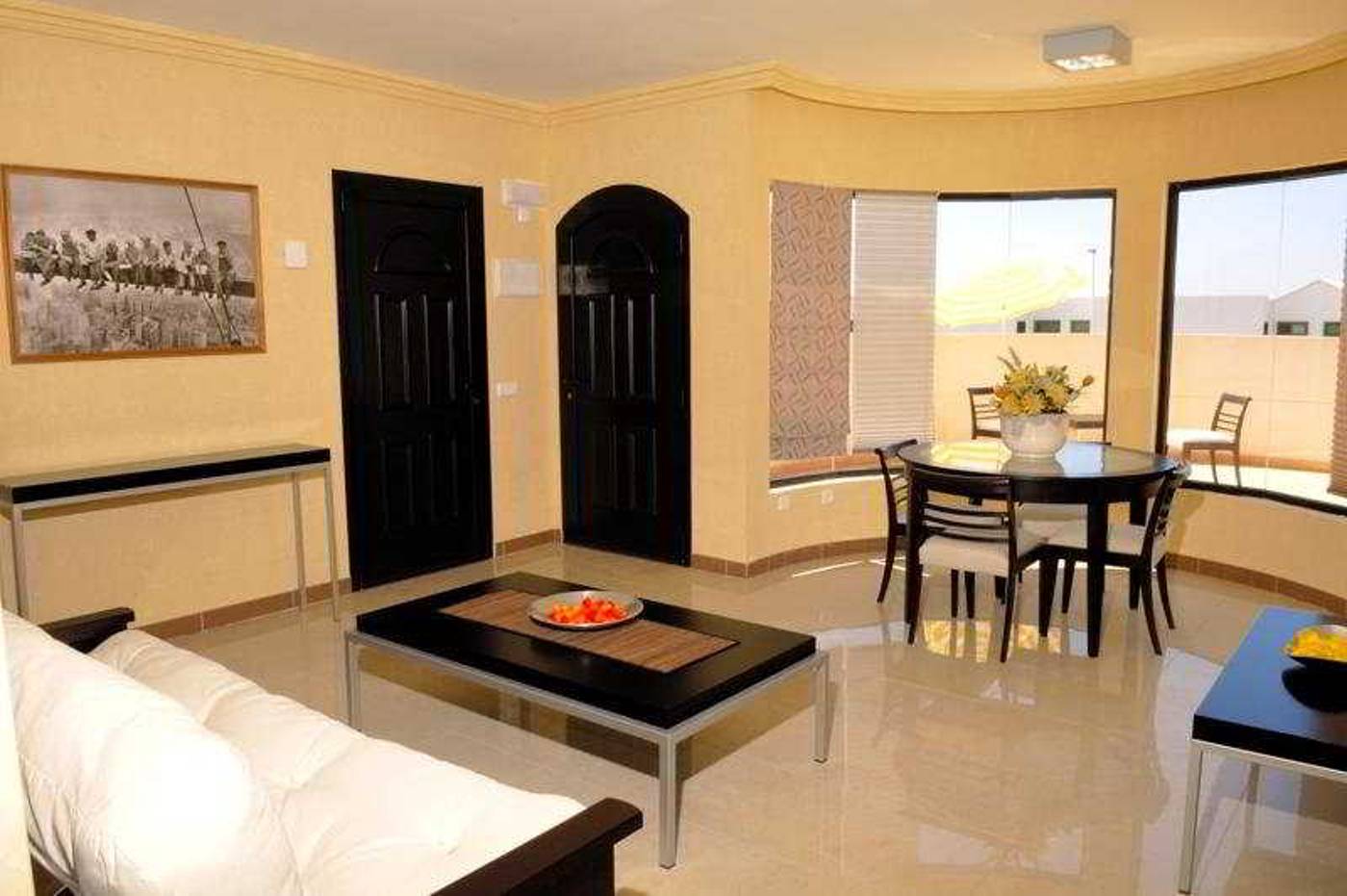 Riviera-Park-Room-10