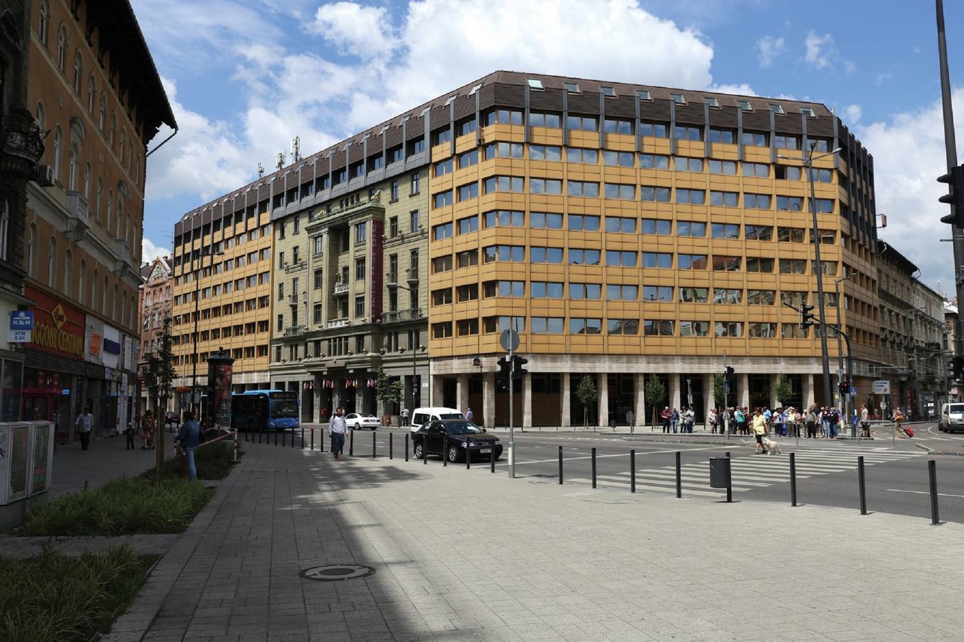 Danubius-Hotel-Hungaria-City-Center-General-view-2