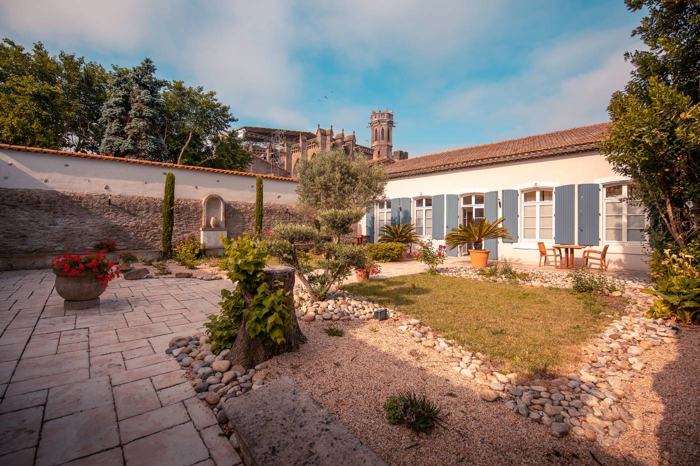 Hotel Le Donjon - Coeur de la Cite Medievale-France-Carcassonne-General view-9