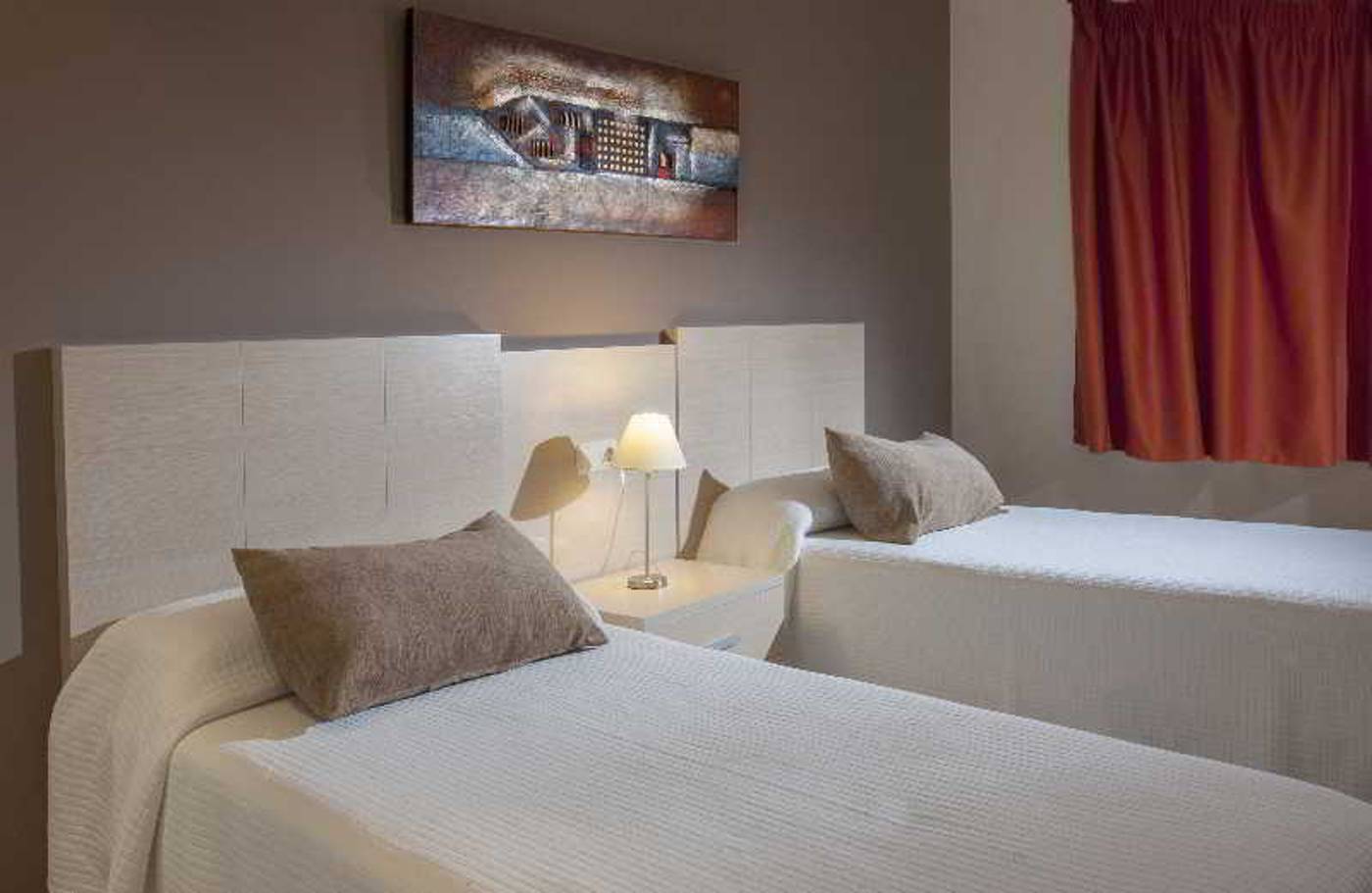 ESTIMAR-Calpe-Apartments-2---Two---Adults-Only--16---Room-17