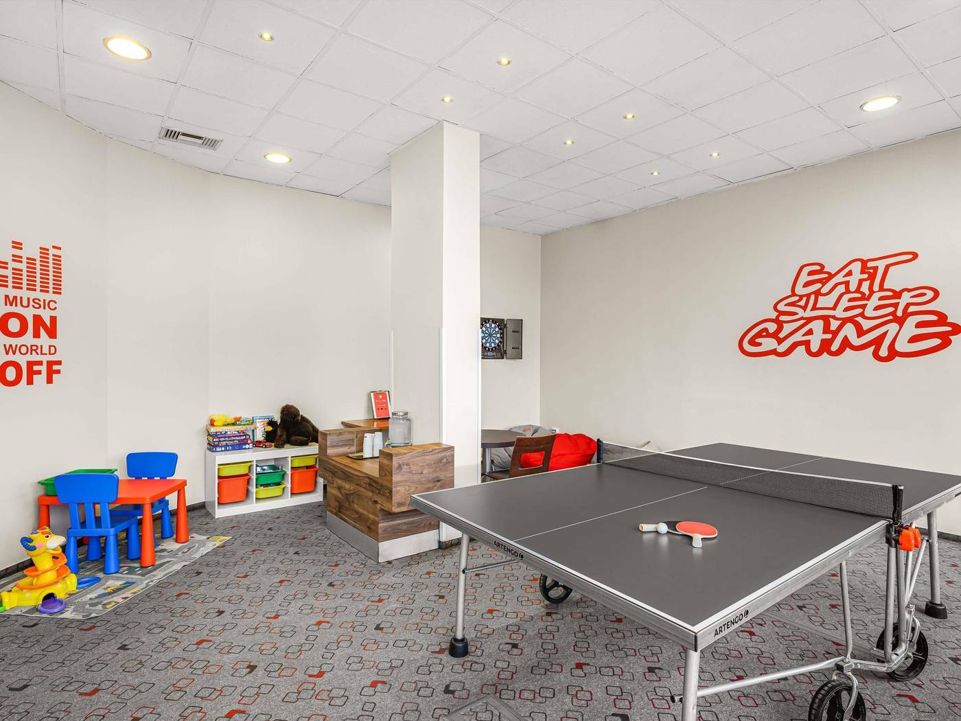 ibis-Budapest-Citysouth-General-view-61