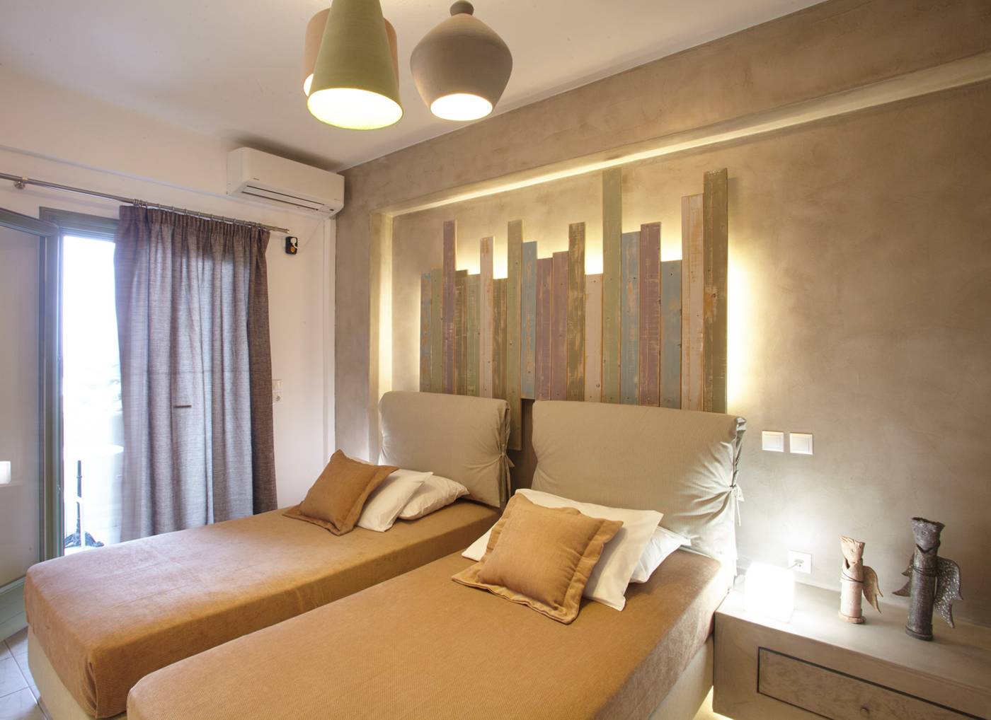 Studios-Marios-Room-25