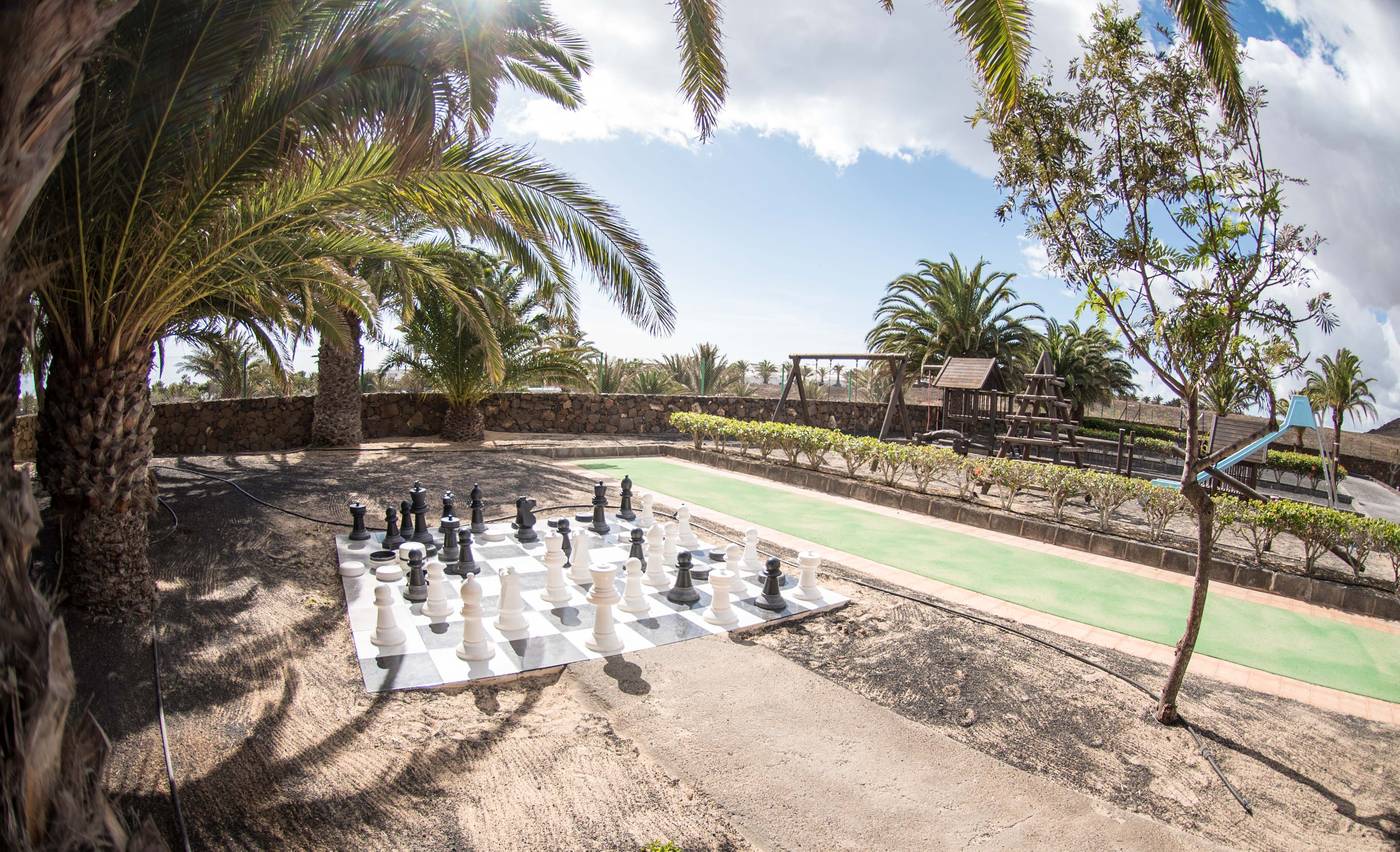 Beatriz-Costa-Teguise---Spa-Sports-and-Entertainment-16