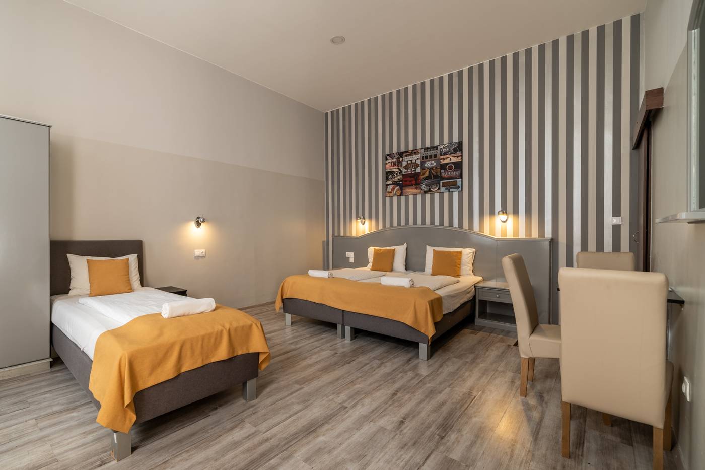 Full-Moon-Budapest-Room-23