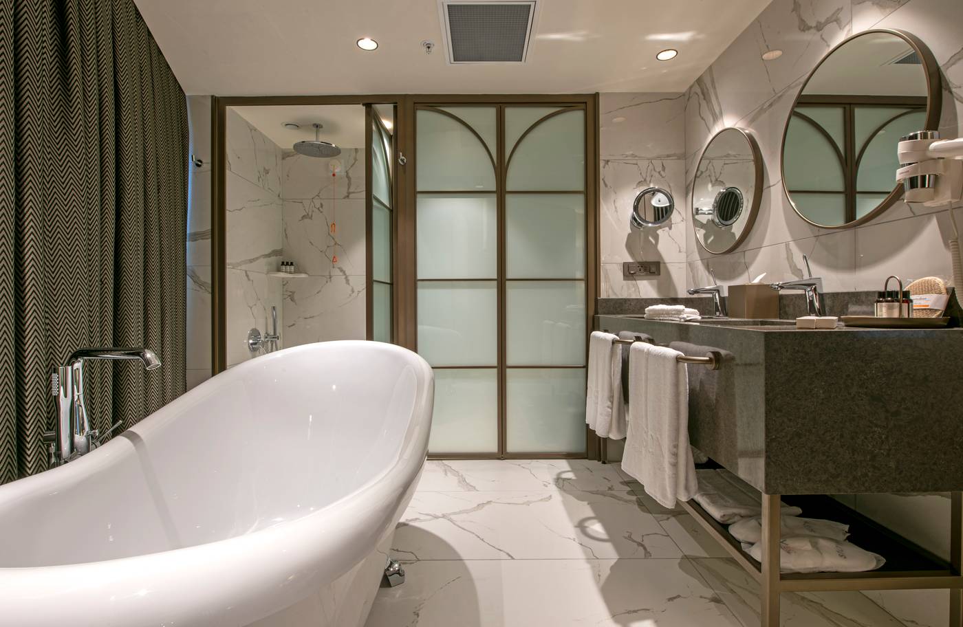 Stayso-The-House-Hotel-Room-63