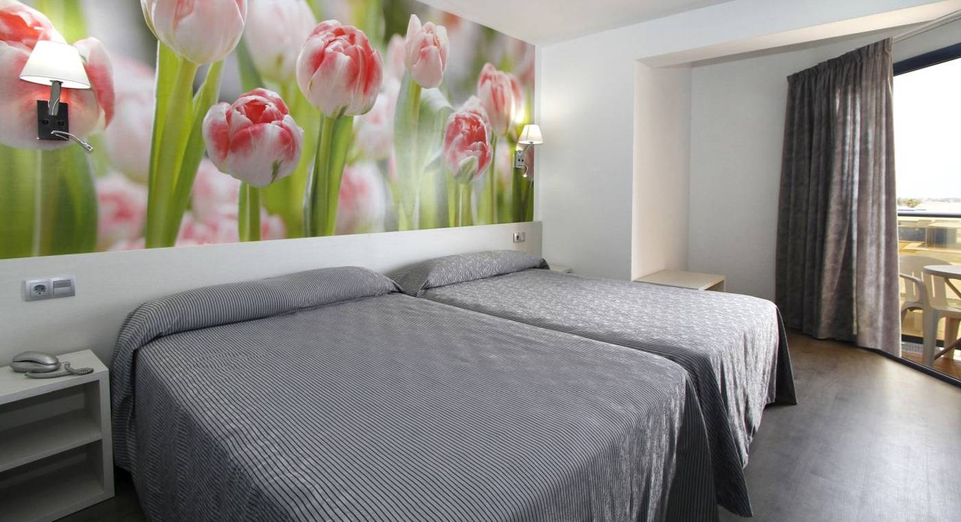 Amaraigua-Hotel---Adults-Only-Room-12