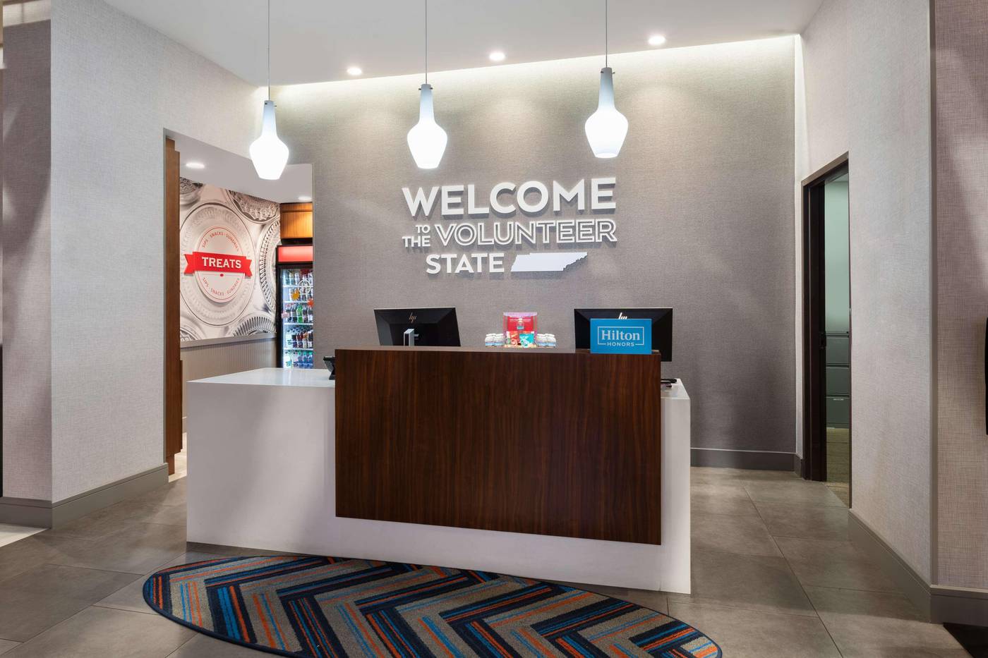 Hampton Inn by Hilton Nashville Airport Century Pl-United States-Nashville-Lobby-8
