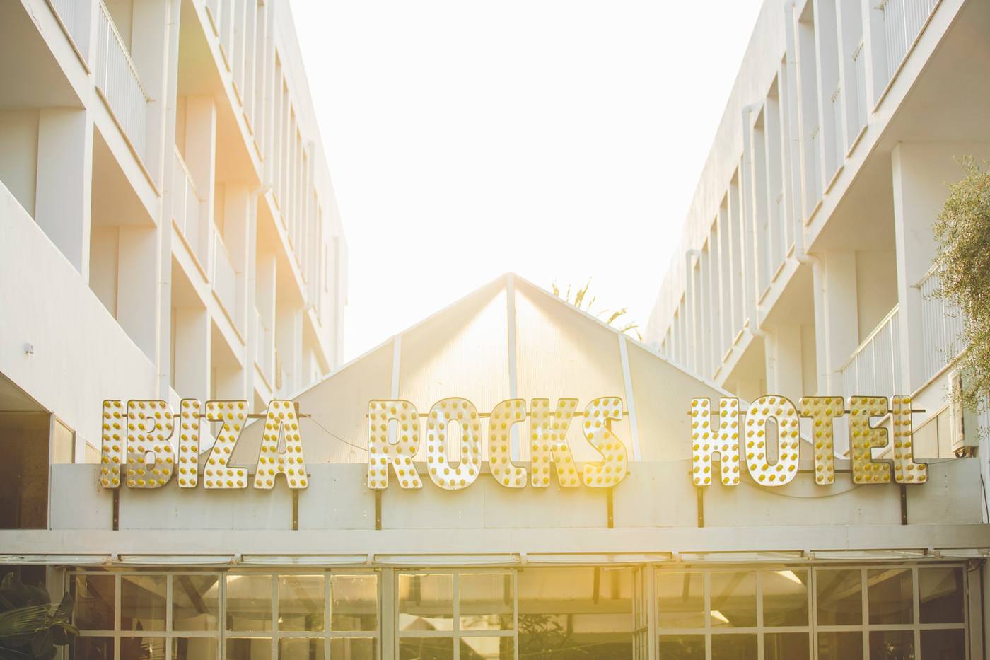 Ibiza-Rocks-Hotel-Lobby-25