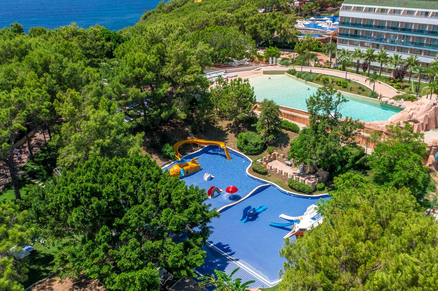 A Good Life Family Resort Utopia