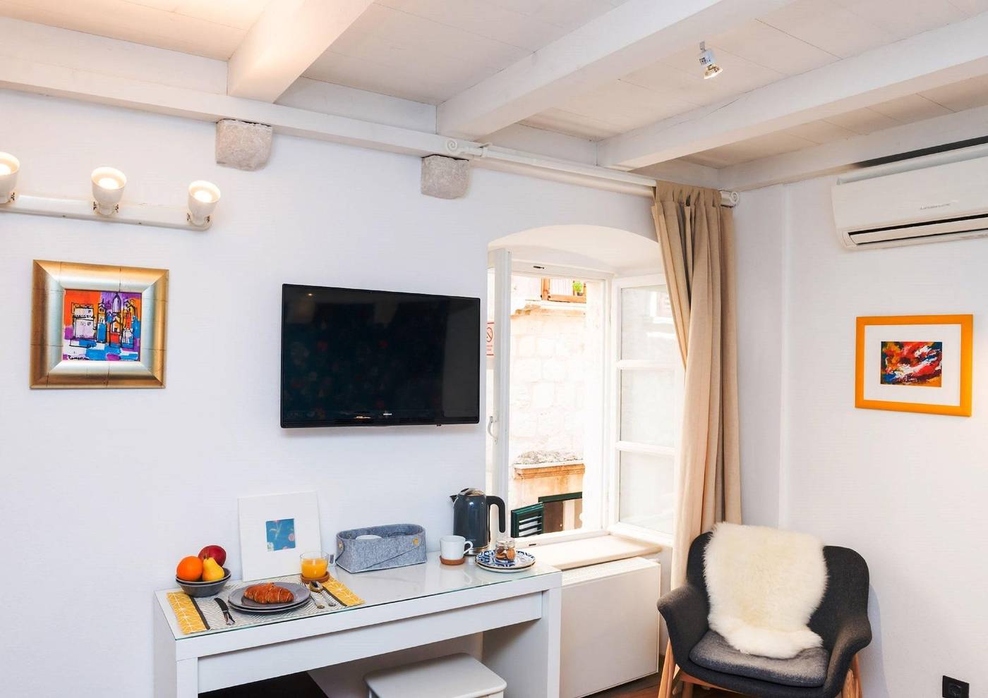 Art-Home-Arthur-Room-33