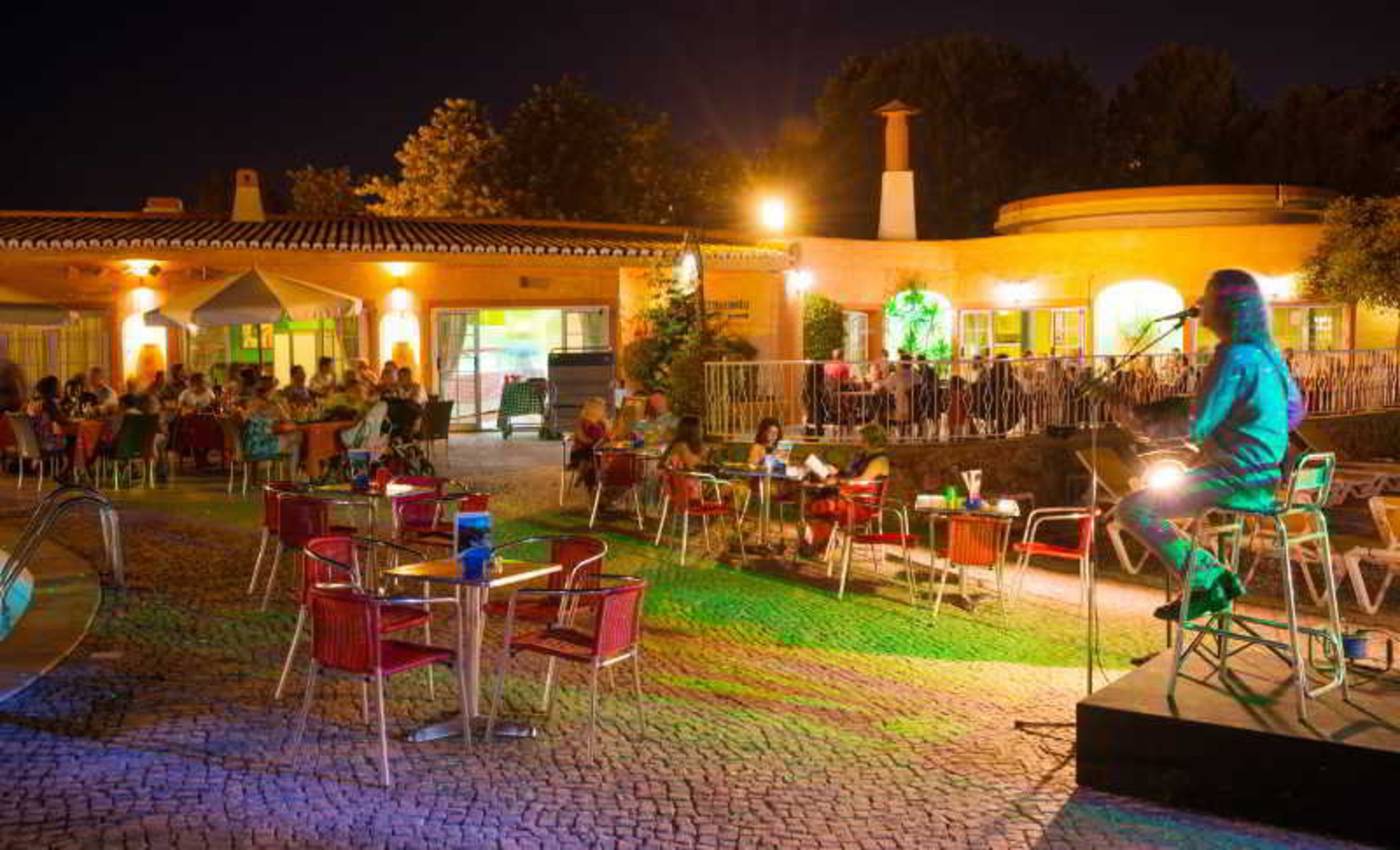 Quinta-Do-Paraiso-Sports-and-Entertainment-72