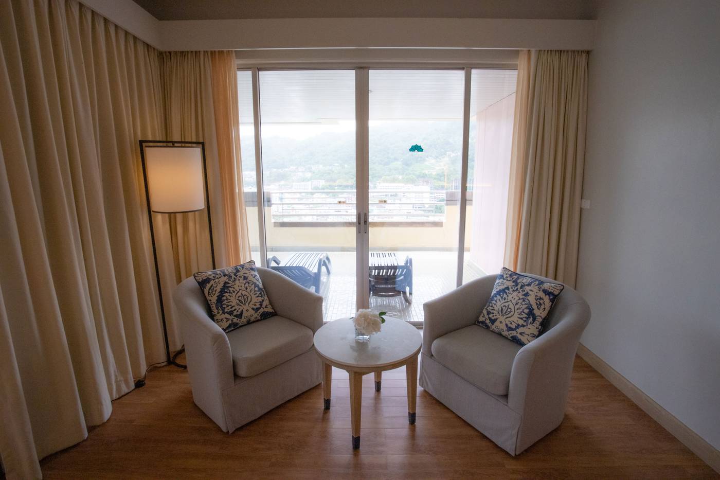 Royal-Paradise-Room-45