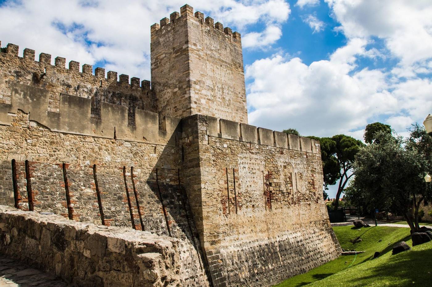Sant-Jordi-Hostels-Lisbon-General-view-70