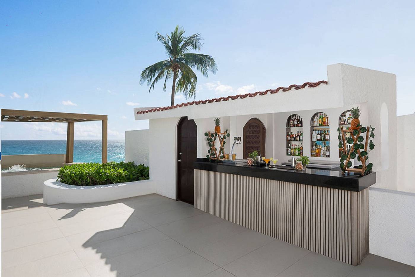 GR-Caribe-by-Solaris-Bar-6