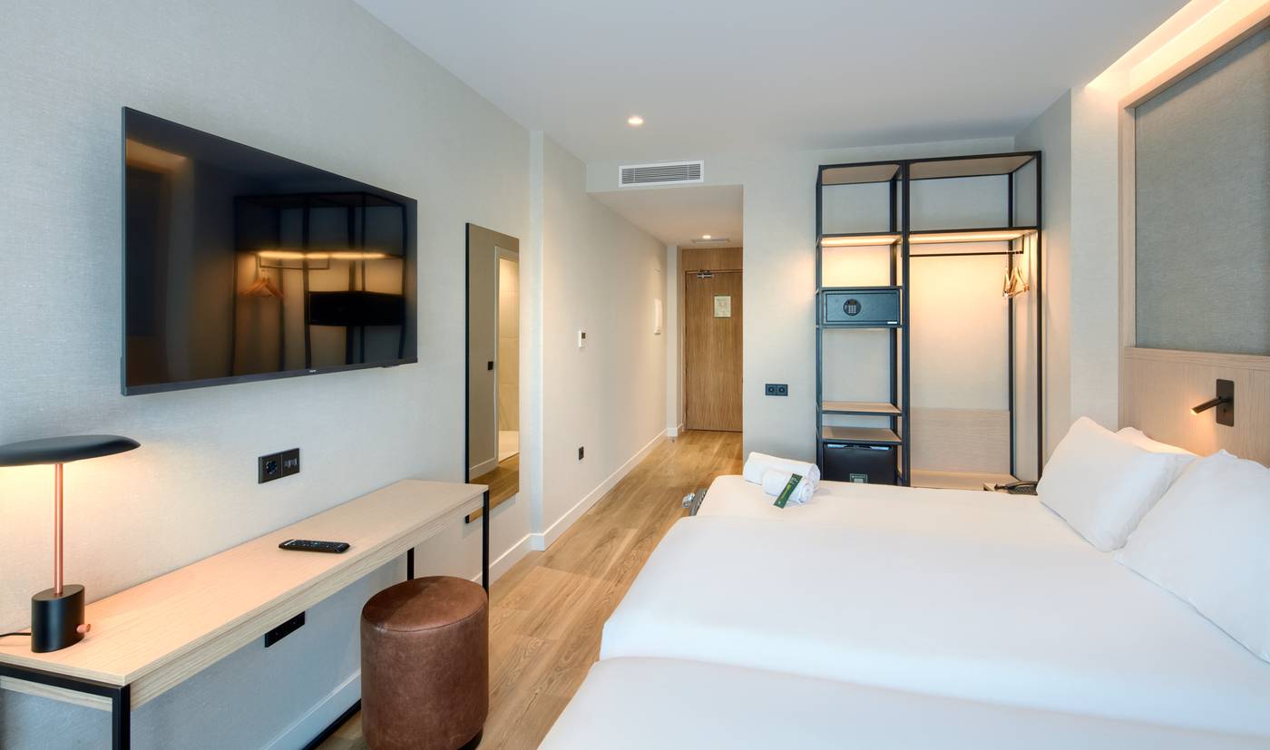 Sercotel Rosaleda Málaga-Spain-Málaga-Room-9