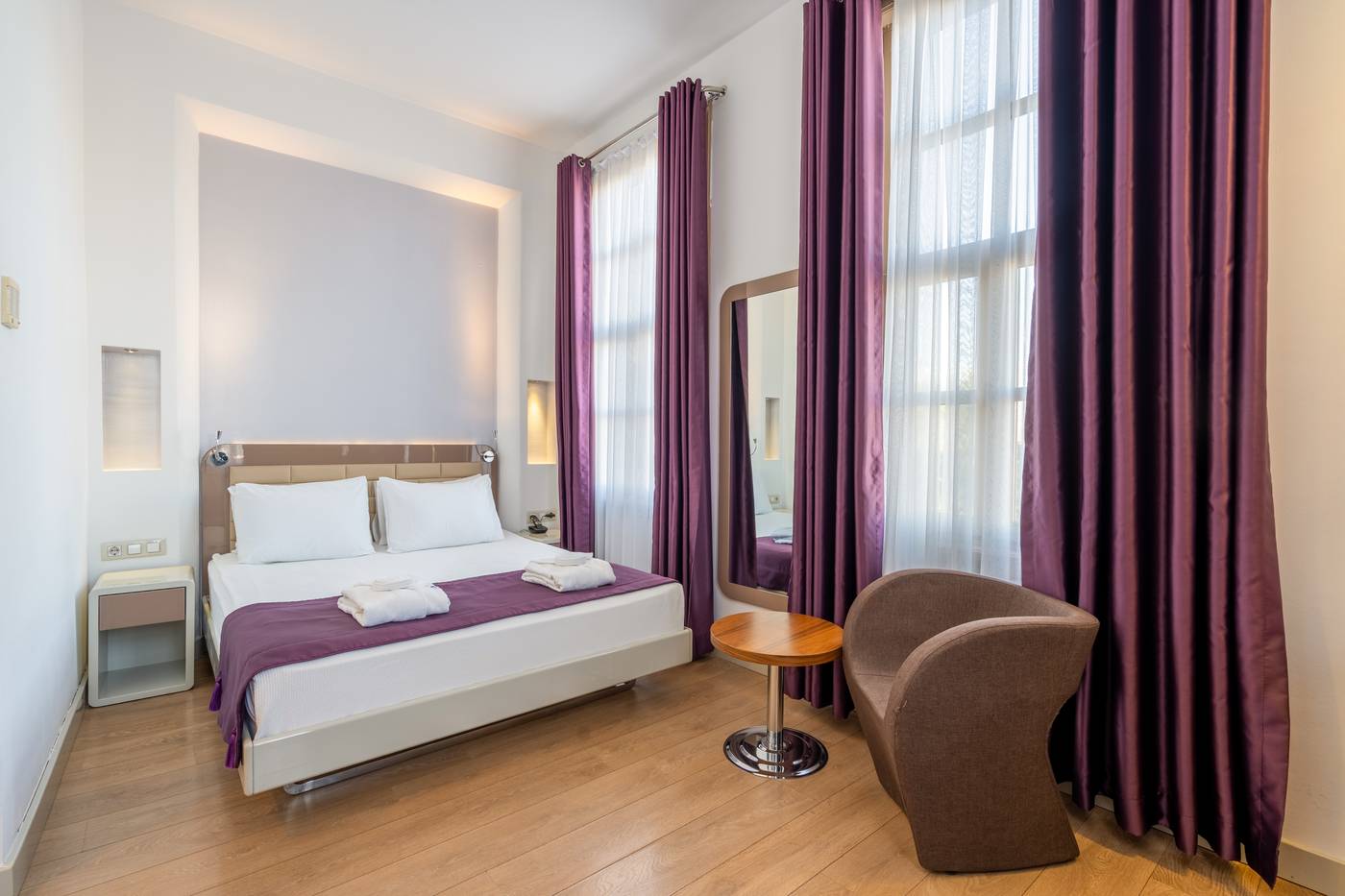 Puding-Hotel-Room-13