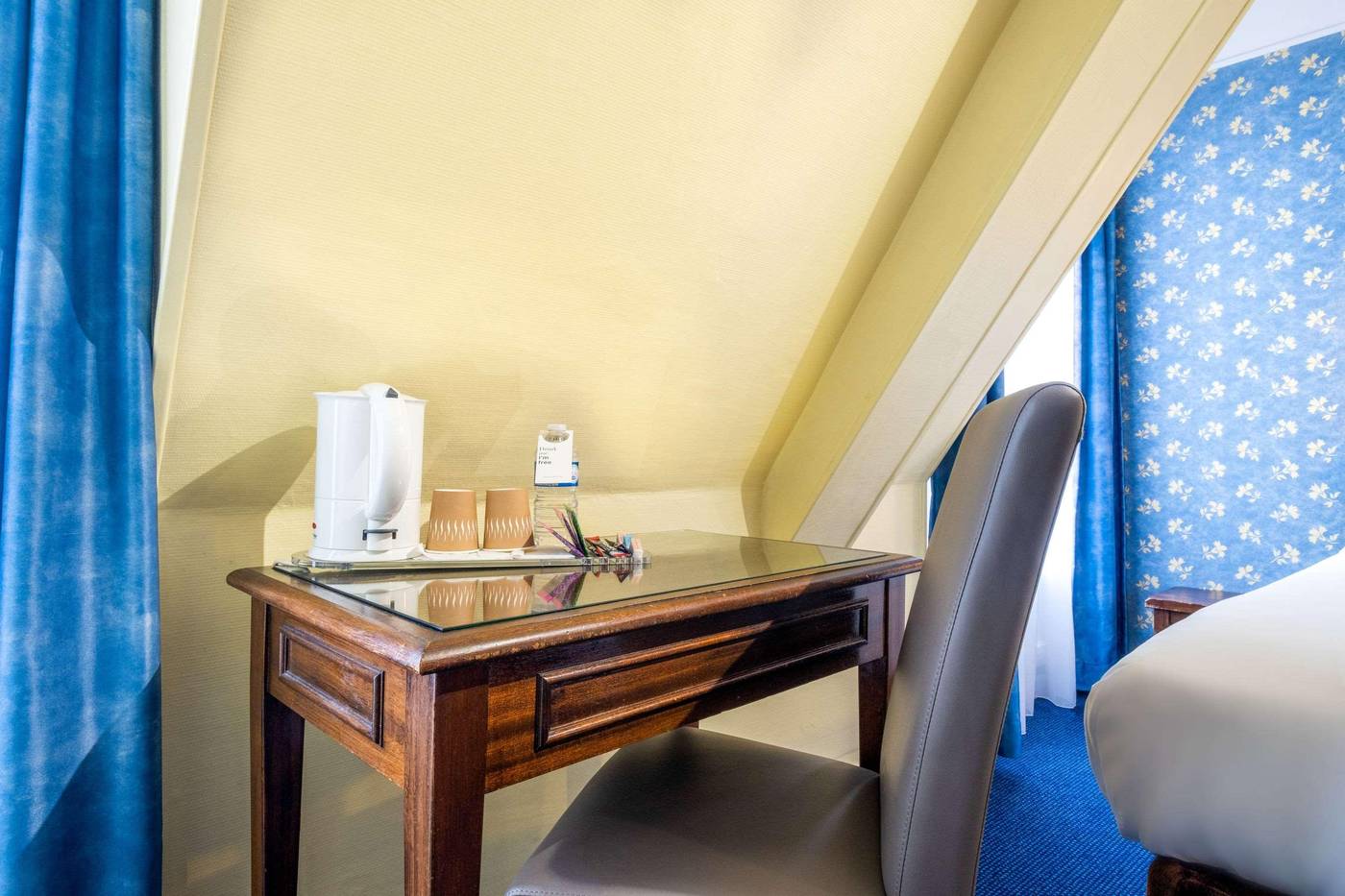 Abaca-Messidor-by-Happyculture-Room-27