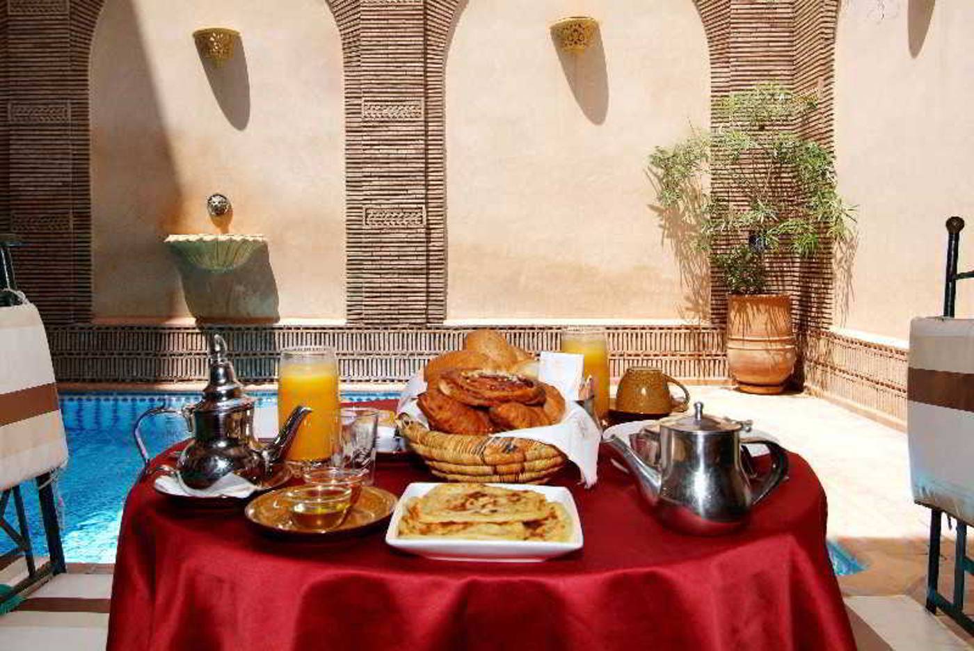 Amani-Hotel-Appart-Pool-38