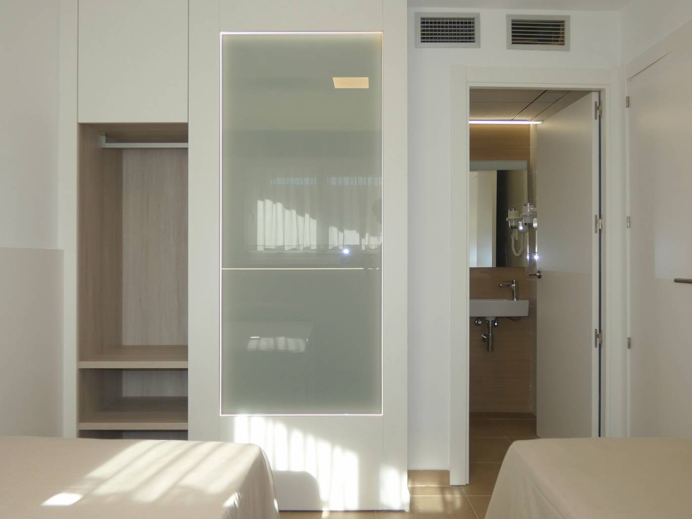 Murillo-Apartamentos-Room-24