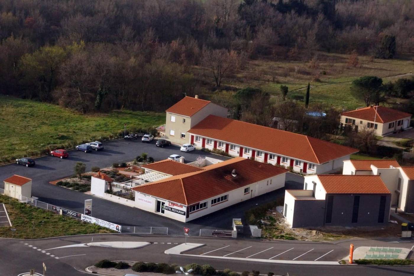 Hôtel restaurant l'Espassole-France-THUIR-General view-7