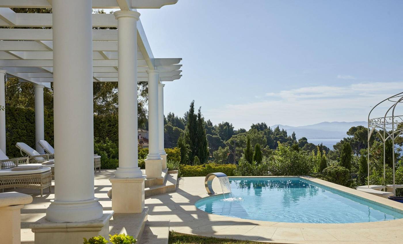 Danai-Beach-Resort---Villas-Pool-2