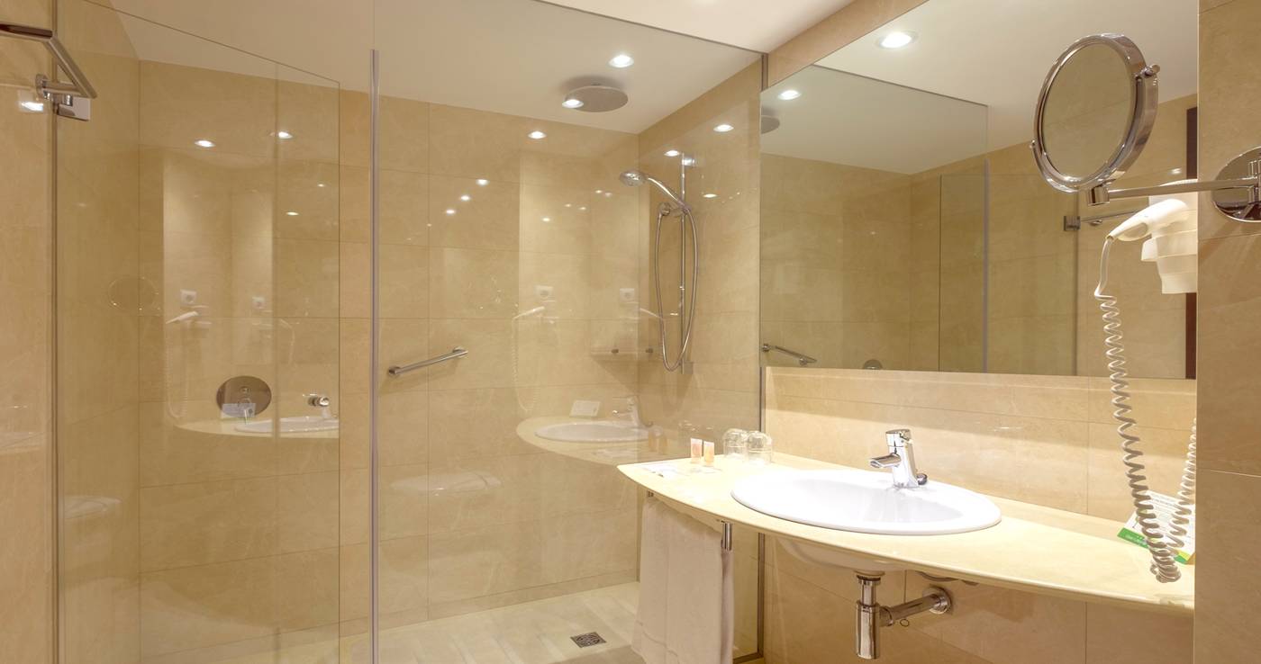 Gran-Ultonia-Room-22