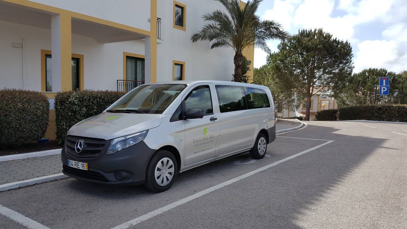 Vale-Del-Rei-Hotels-and-Villas-Beach-20